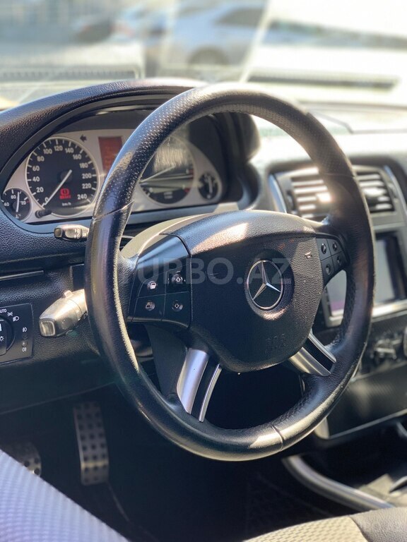 Mercedes B 170