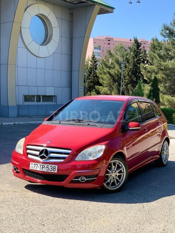 Mercedes B 170