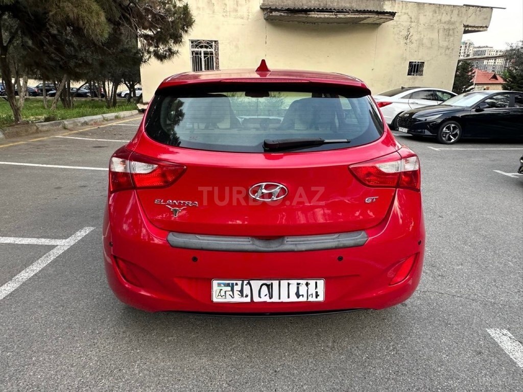 Hyundai Elantra GT