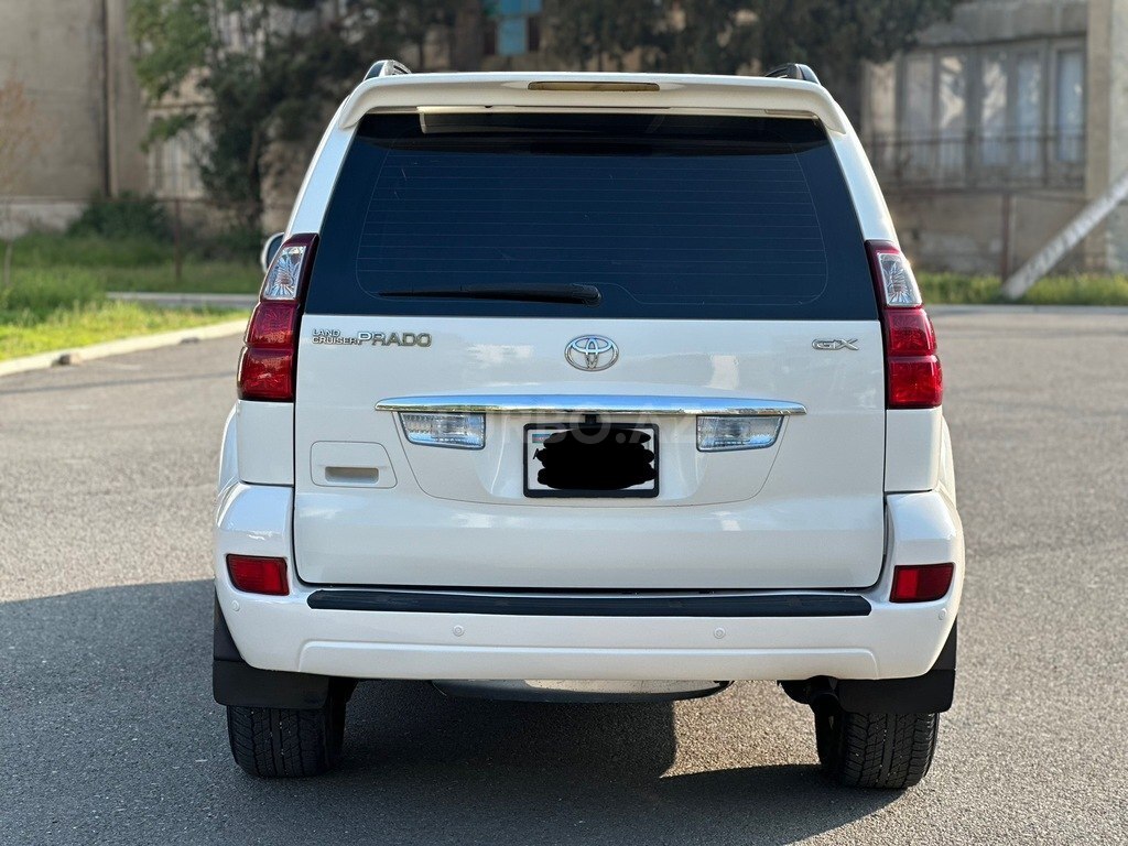 Toyota Land Cruiser Prado
