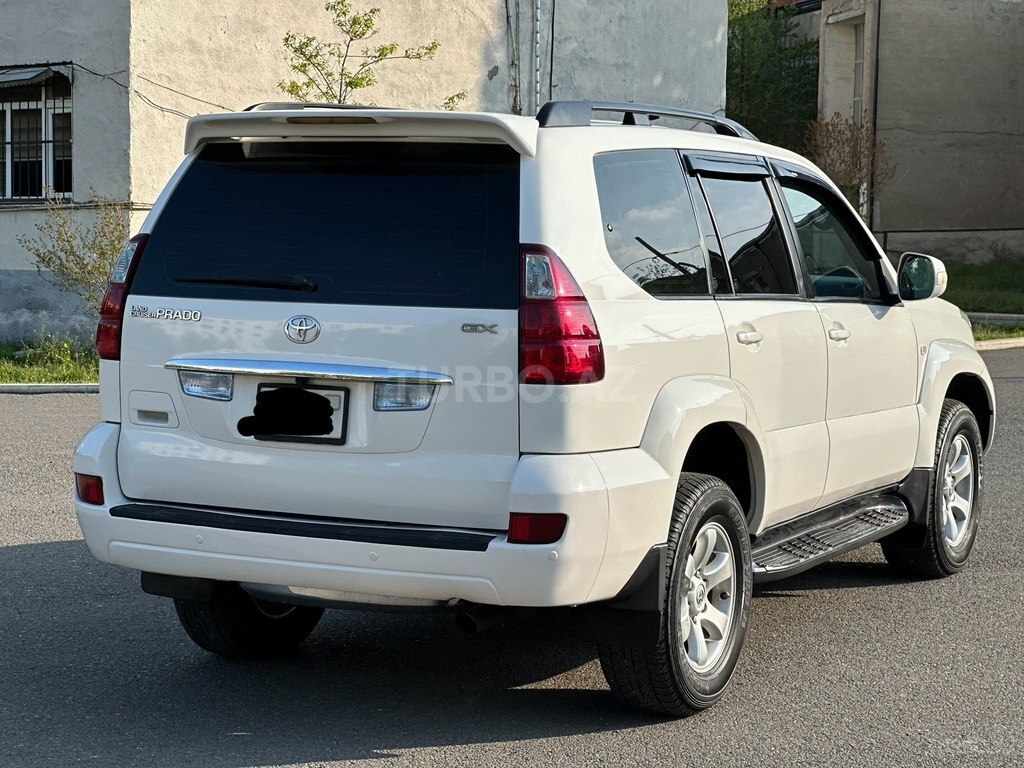 Toyota Land Cruiser Prado