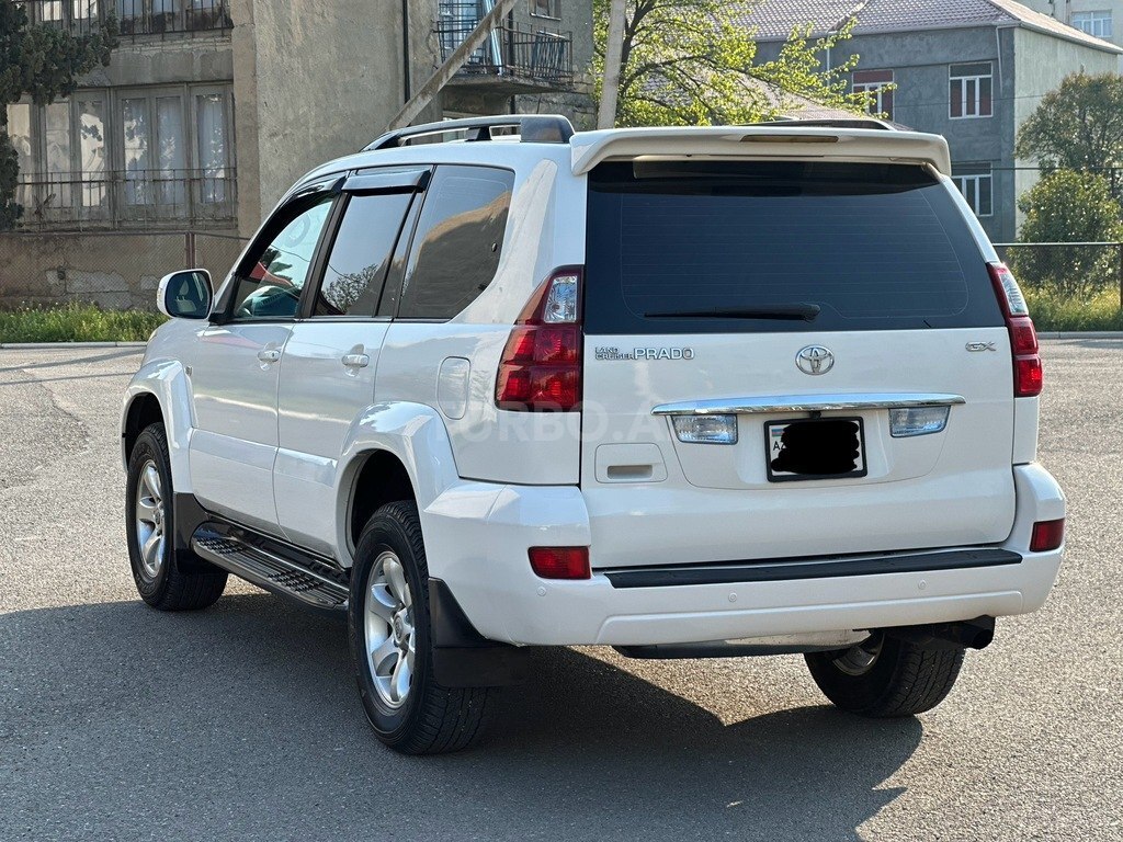 Toyota Land Cruiser Prado