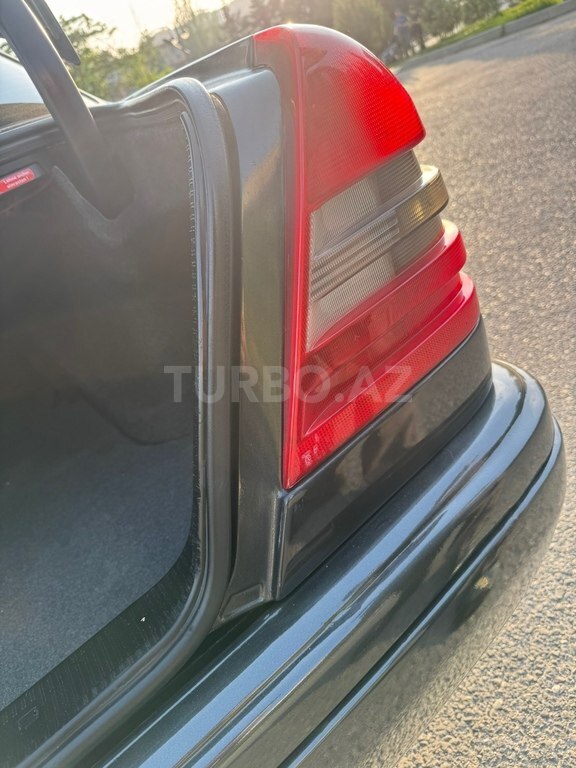Mercedes C 220
