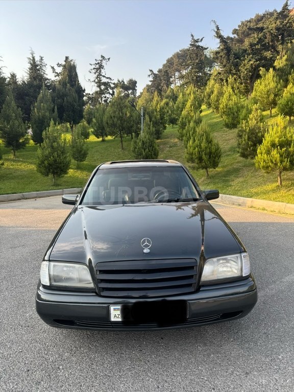Mercedes C 220