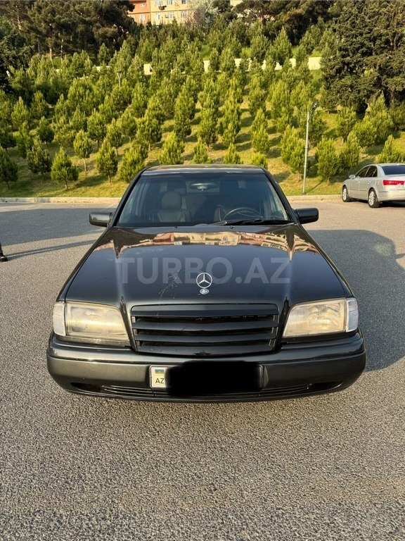 Mercedes C 220