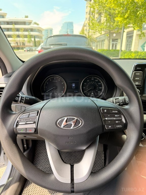 Hyundai Elantra GT