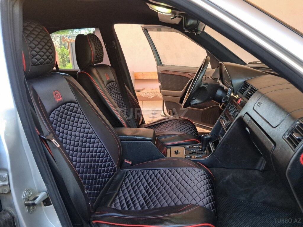 Mercedes C 180