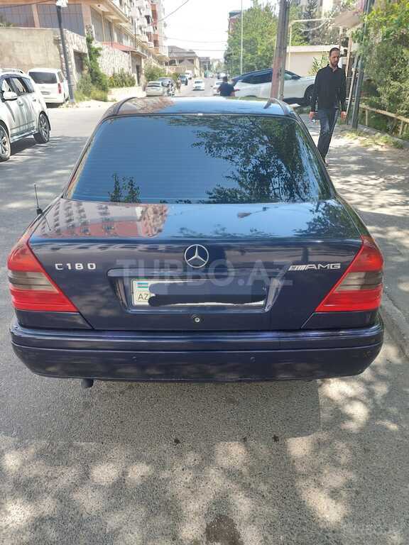 Mercedes C 180