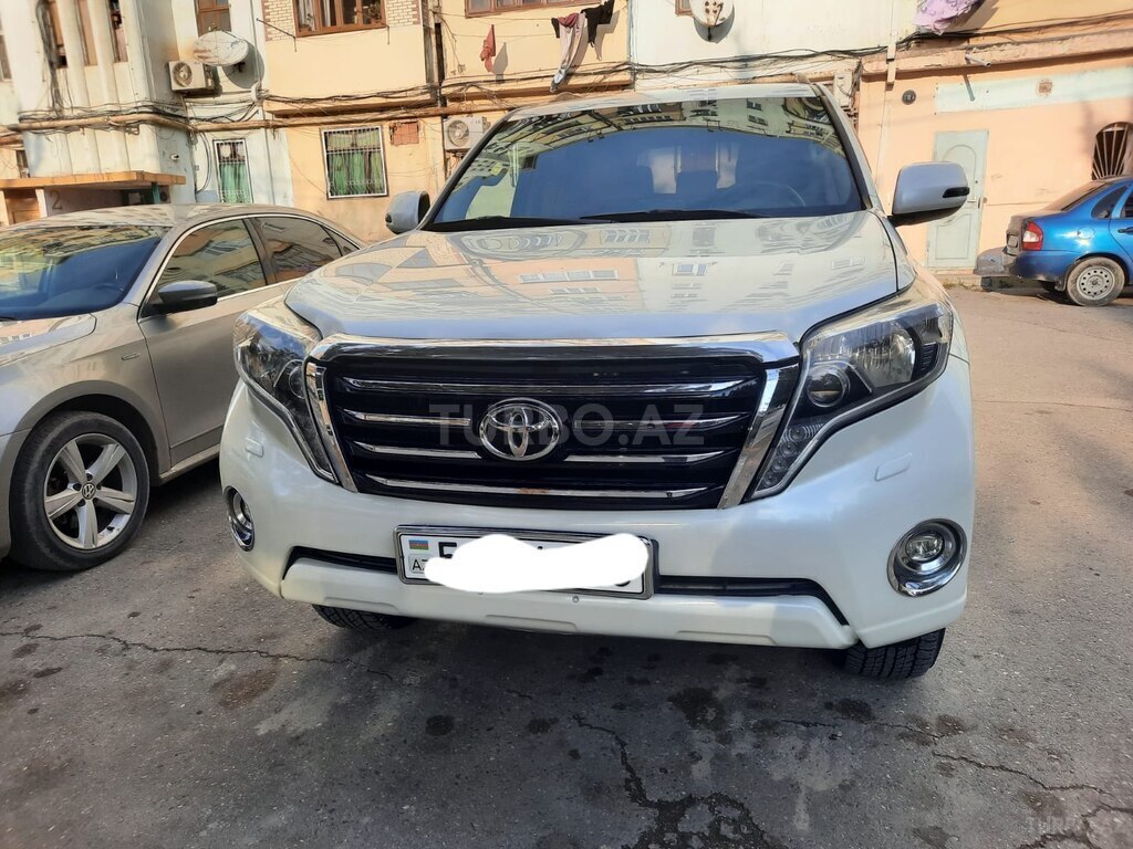 Toyota Land Cruiser Prado