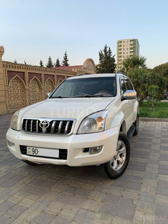 Toyota Land Cruiser Prado