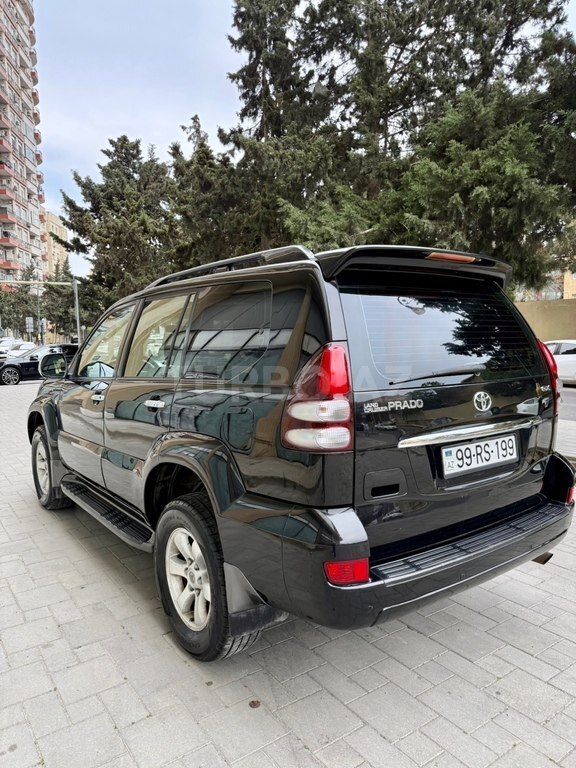 Toyota Land Cruiser Prado