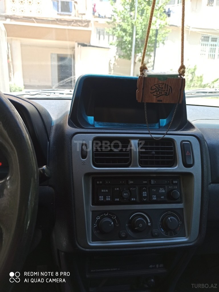 Mitsubishi Pajero io