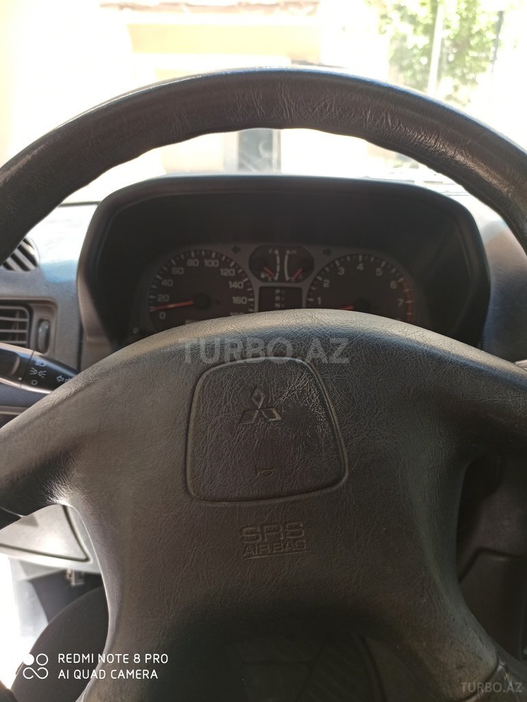 Mitsubishi Pajero io