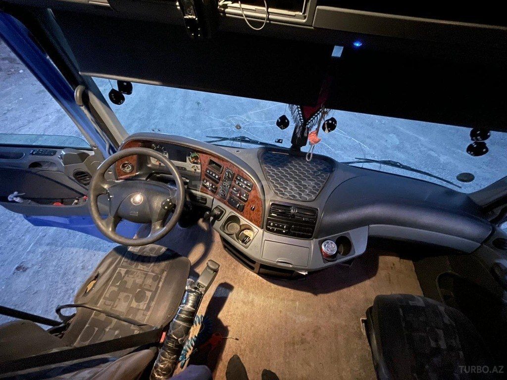 Mercedes Actros 1844