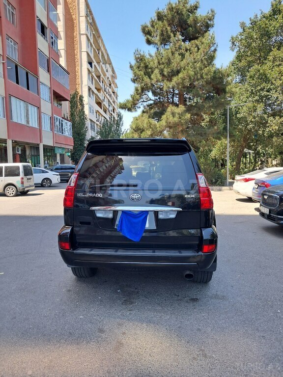 Toyota Land Cruiser Prado