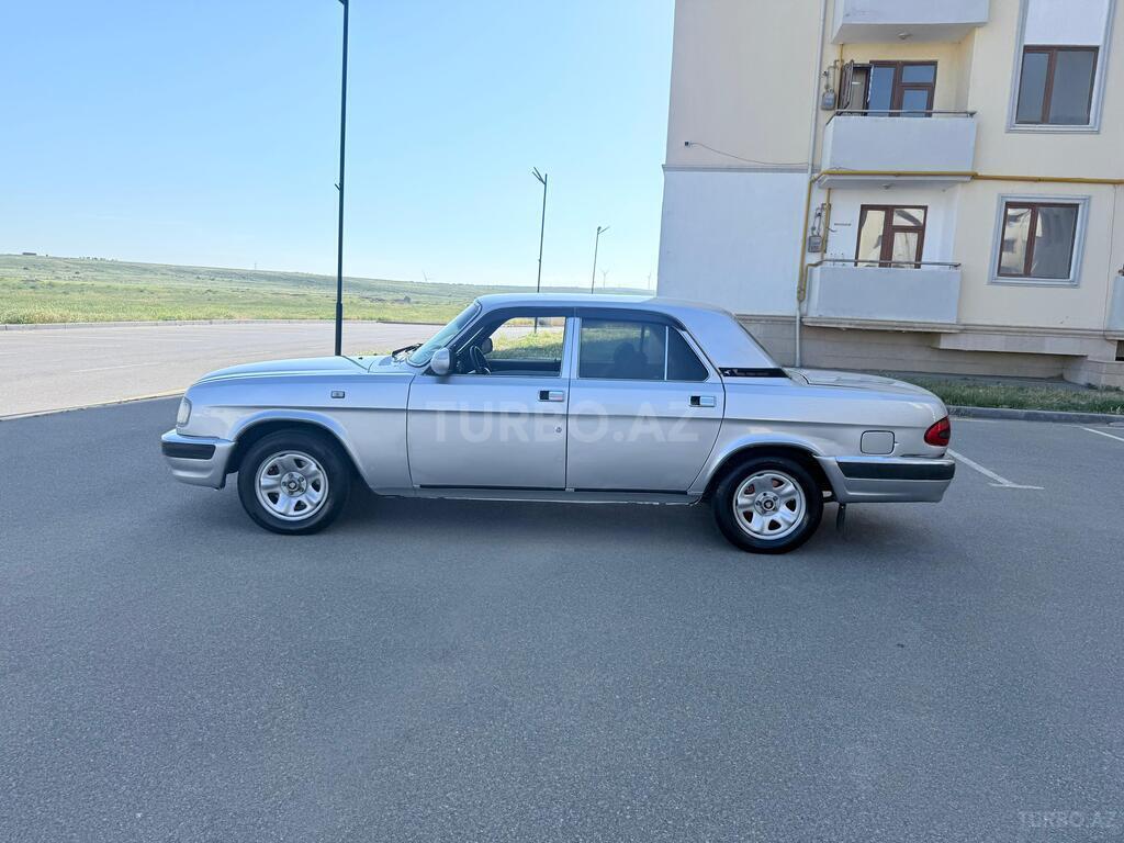 GAZ 3110 "Volga"