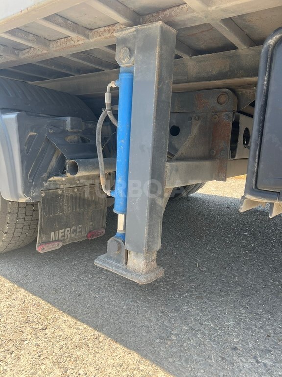 Mercedes Atego 1018