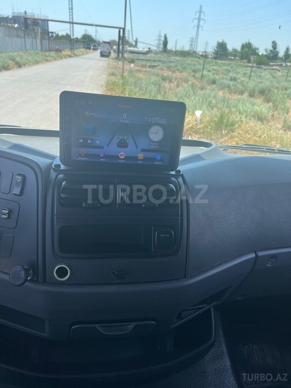 Mercedes Atego 1018