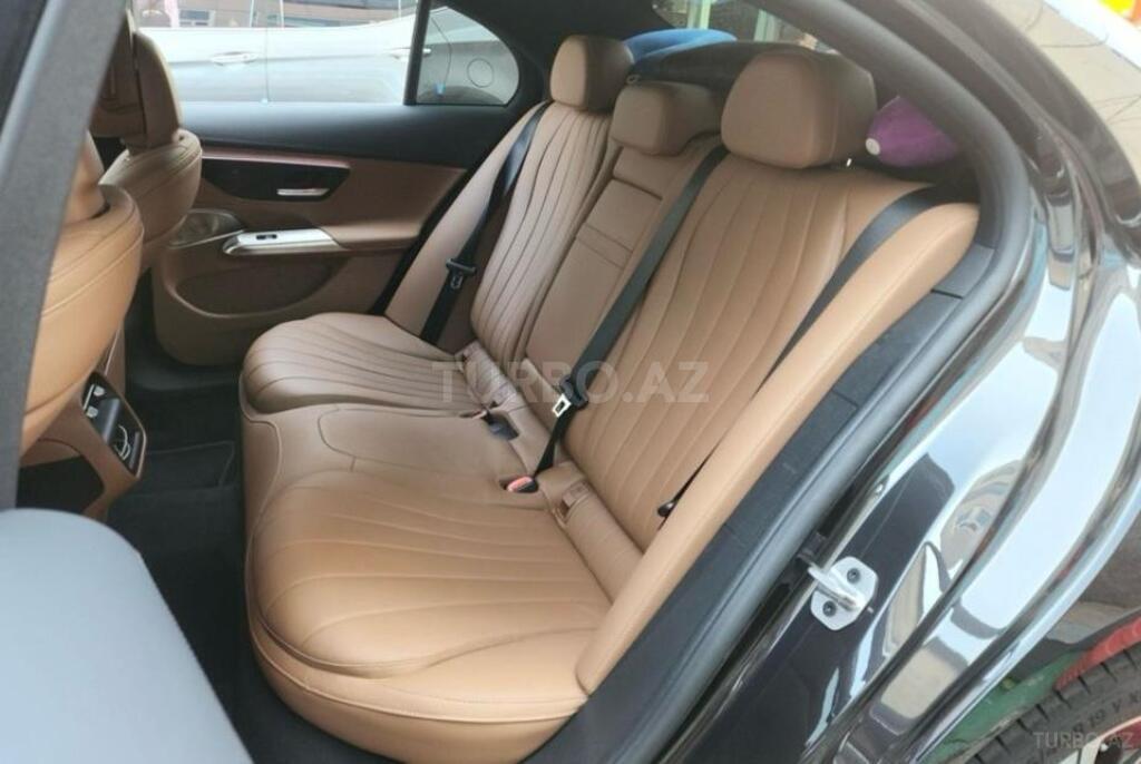 Mercedes E 300 4MATIC