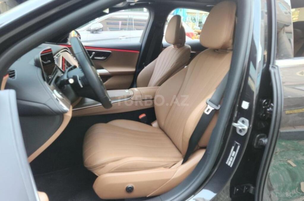 Mercedes E 300 4MATIC