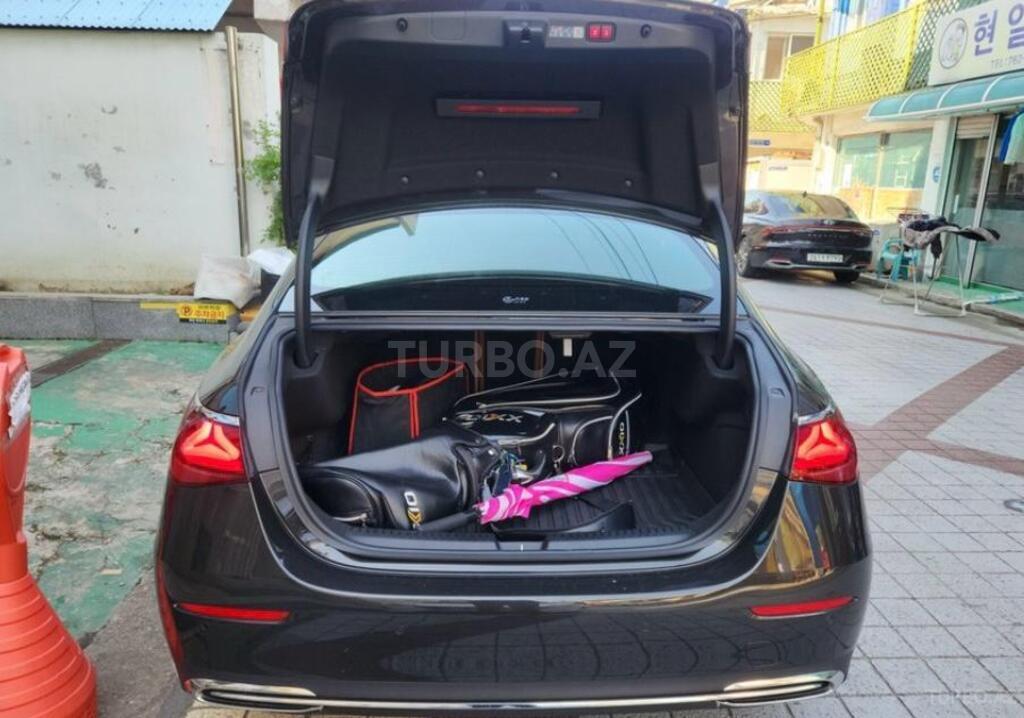 Mercedes E 300 4MATIC