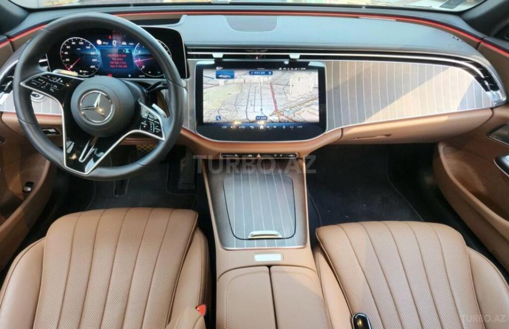 Mercedes E 300 4MATIC
