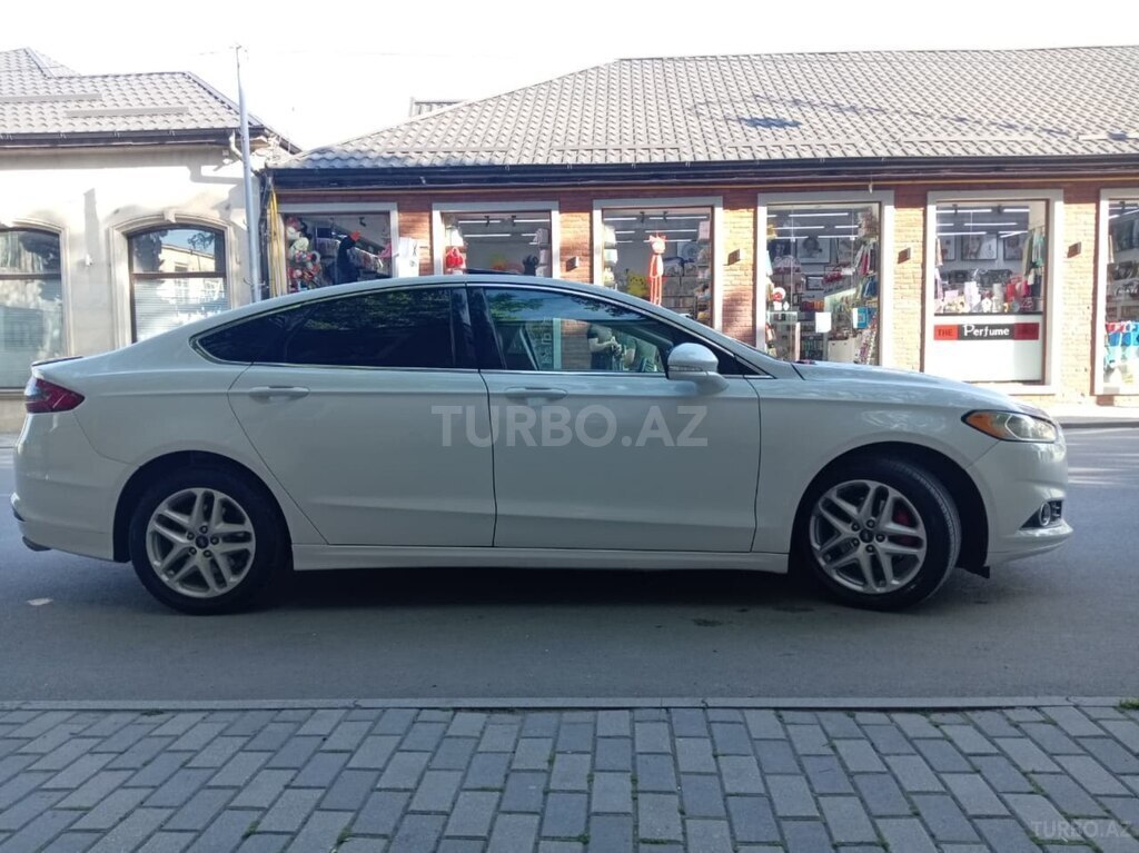 Ford Fusion (North America)