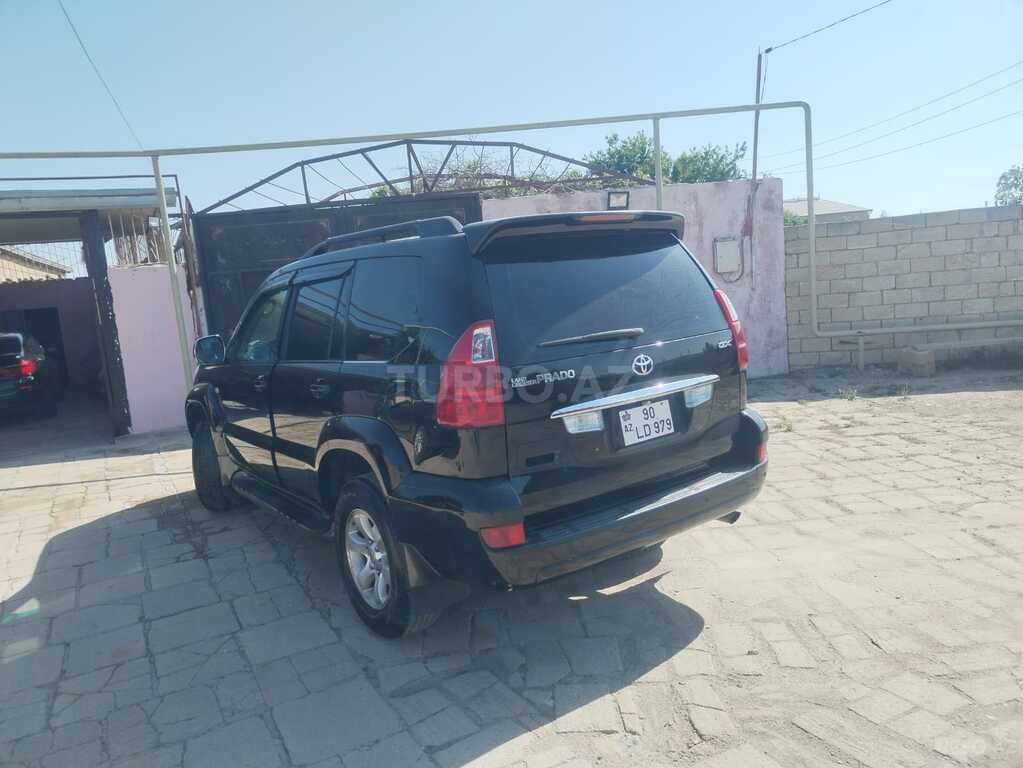 Toyota Land Cruiser Prado