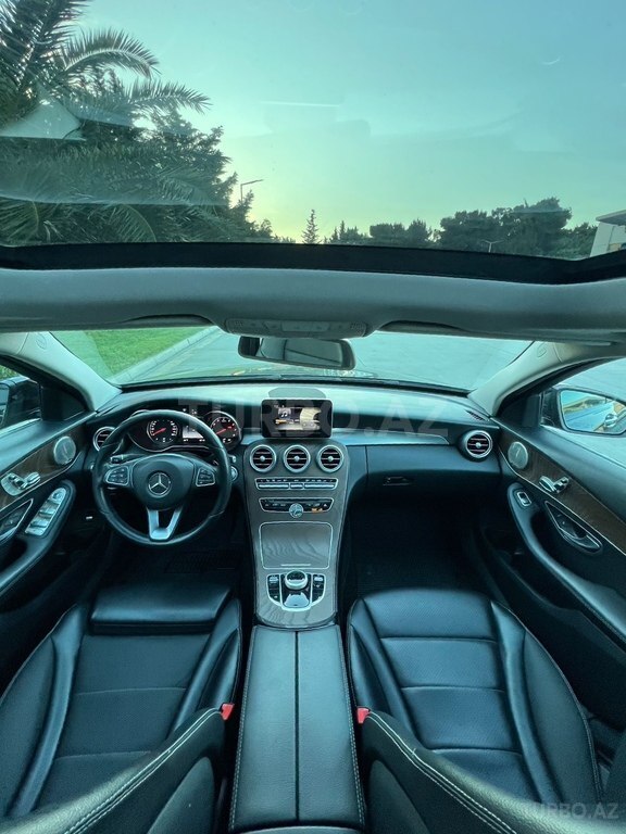 Mercedes C 300