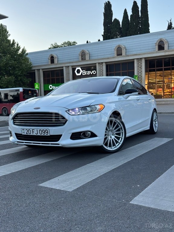 Ford Fusion (North America)