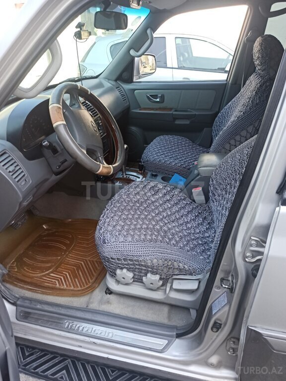 Hyundai Terracan