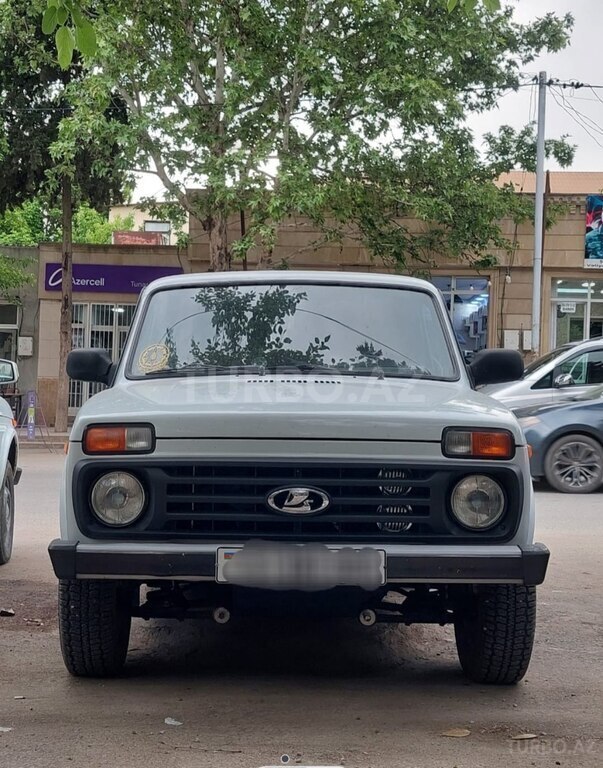 LADA (VAZ) Niva