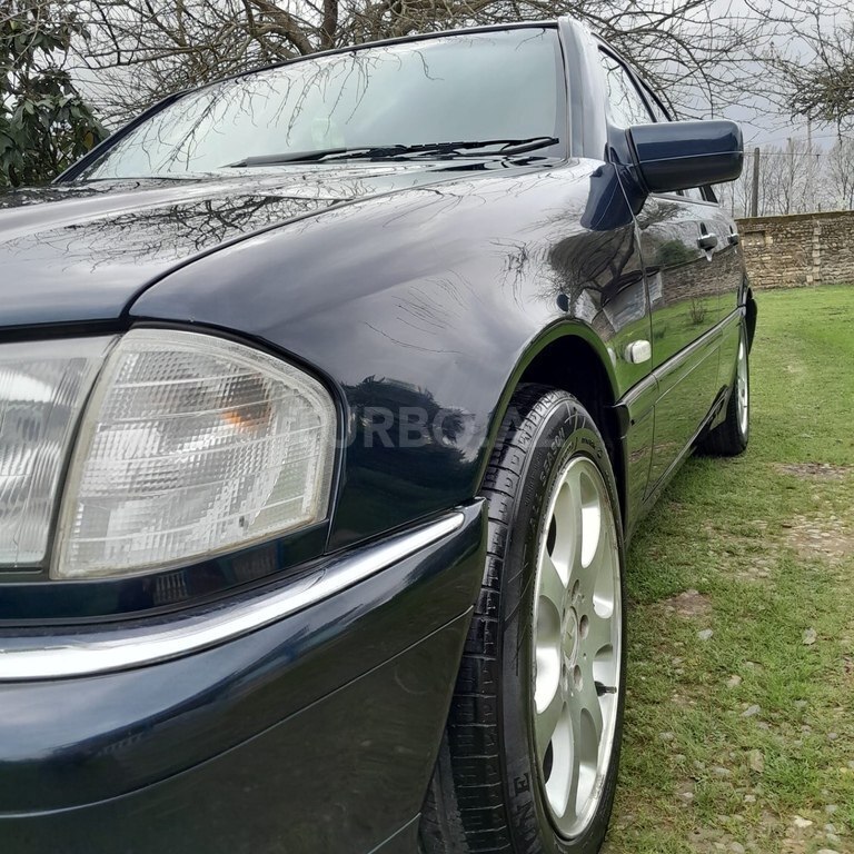 Mercedes C 180