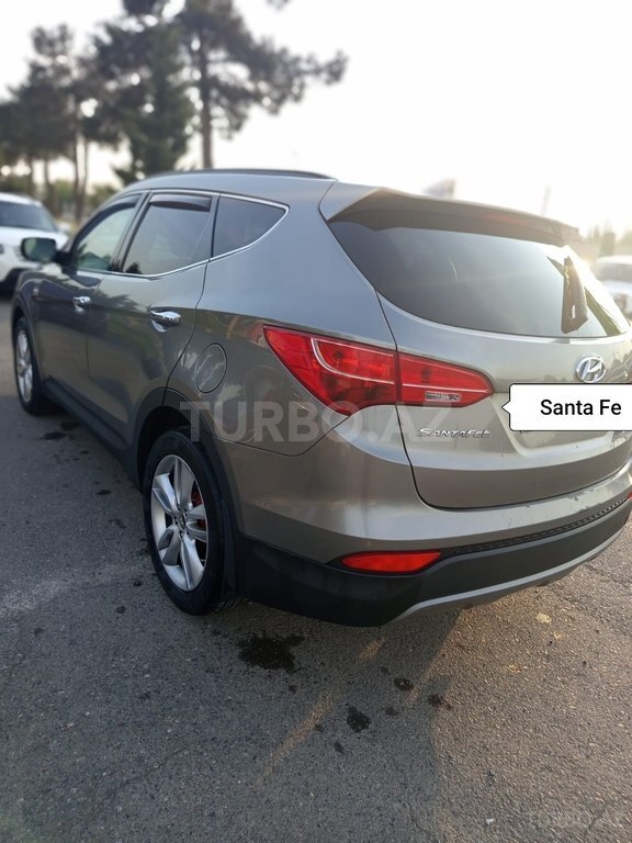 Hyundai Santa Fe