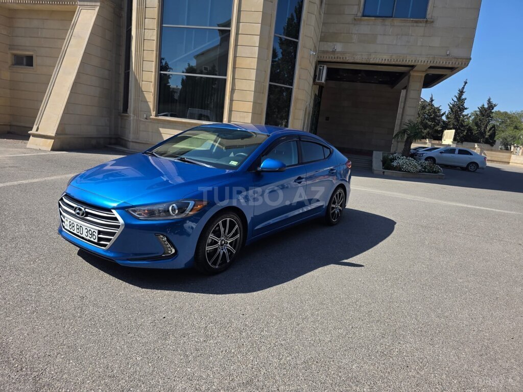 Hyundai Elantra