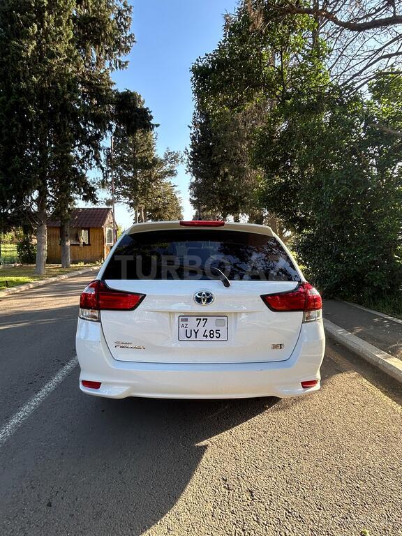 Toyota Corolla Fielder