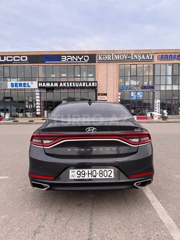 Hyundai Grandeur