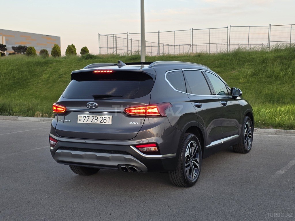 Hyundai Santa Fe