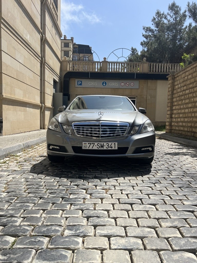 Mercedes E 350 4MATIC