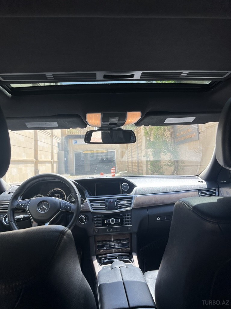 Mercedes E 350 4MATIC