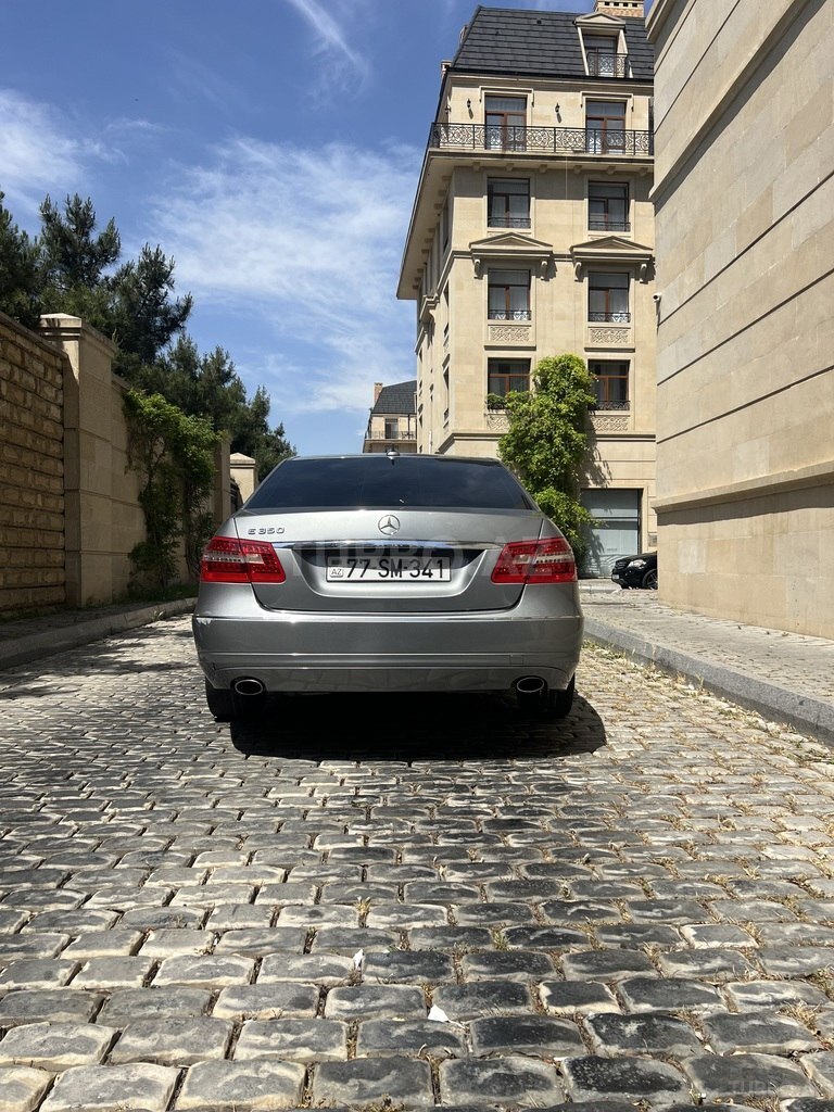 Mercedes E 350 4MATIC