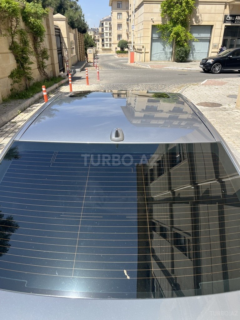 Mercedes E 350 4MATIC
