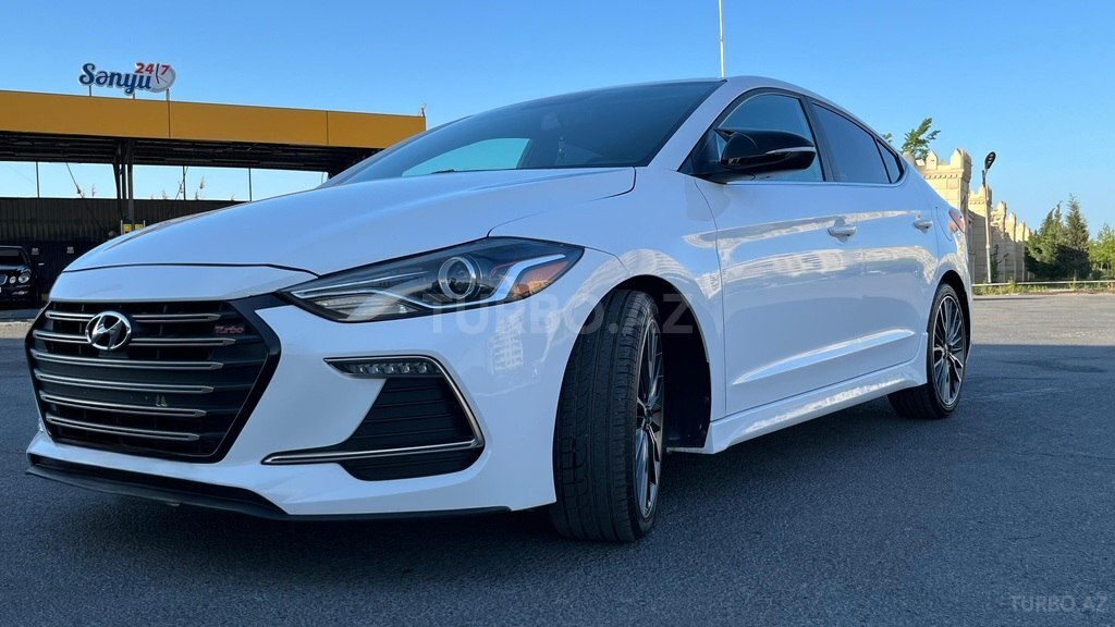 Hyundai Elantra