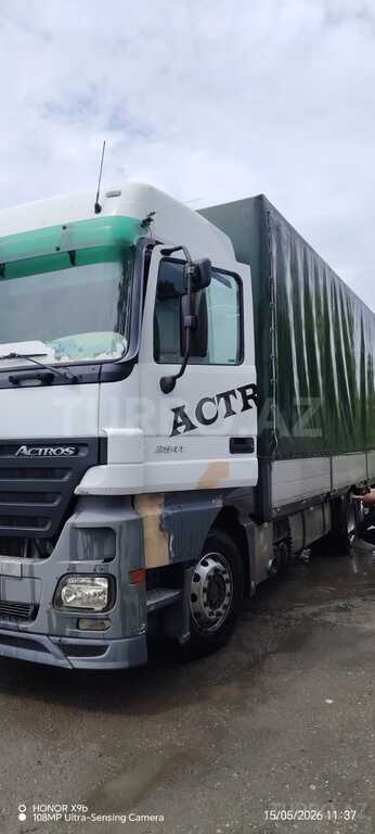 Mercedes Actros 2540