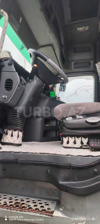 Mercedes Actros 2540
