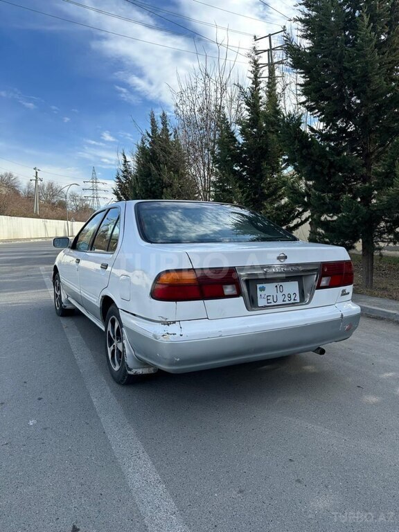 Nissan Sunny