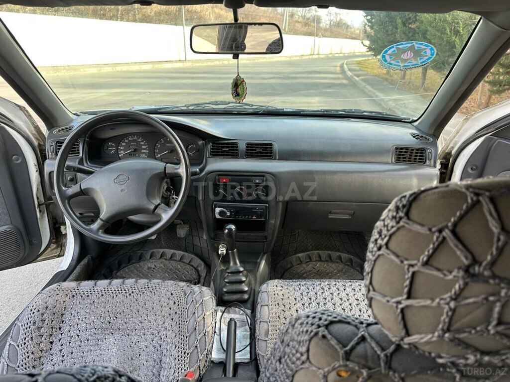 Nissan Sunny
