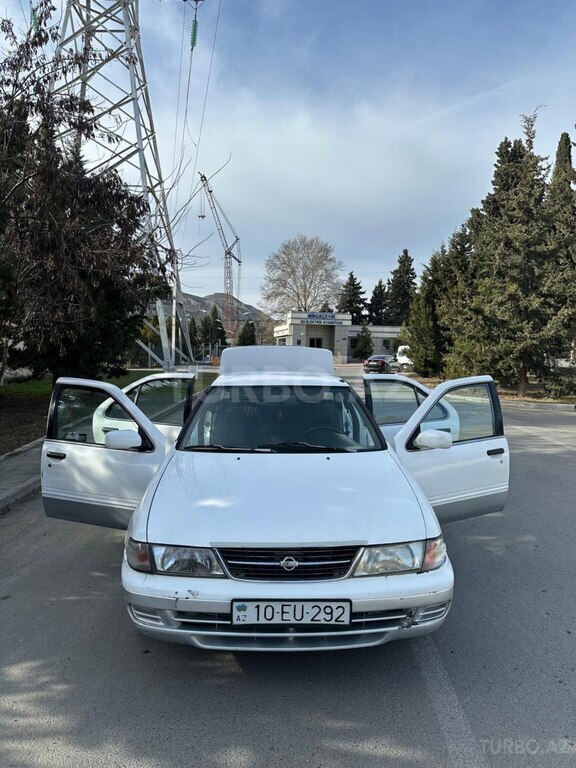 Nissan Sunny
