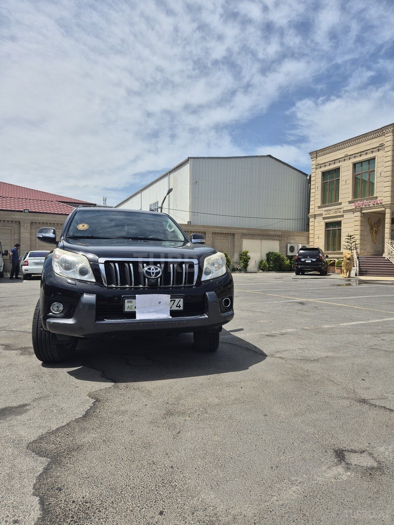 Toyota Land Cruiser Prado