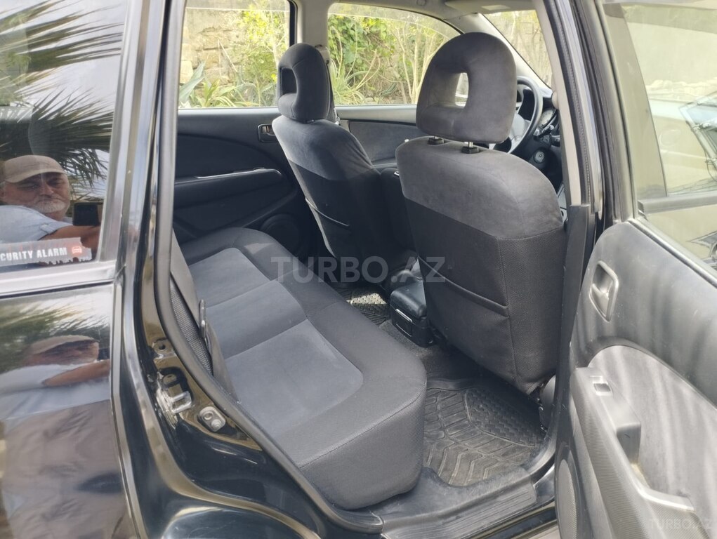Mitsubishi Airtrek